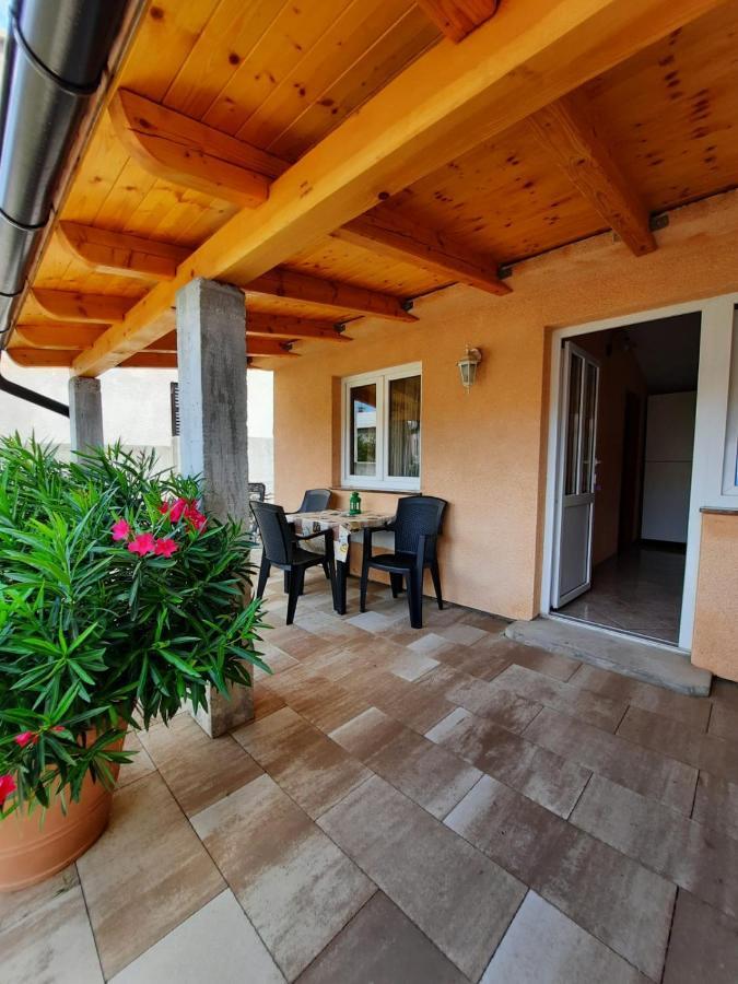 Lana 1 Hotel Senj  Bagian luar foto