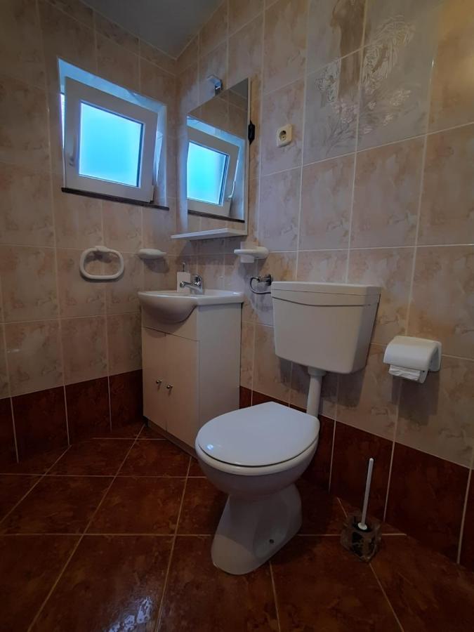 Lana 1 Hotel Senj  Bagian luar foto